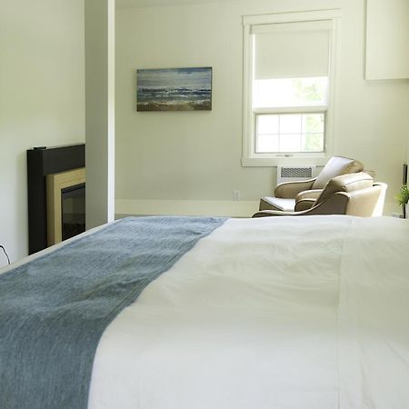 Pine Lodge Muskoka Huntsville Extérieur photo