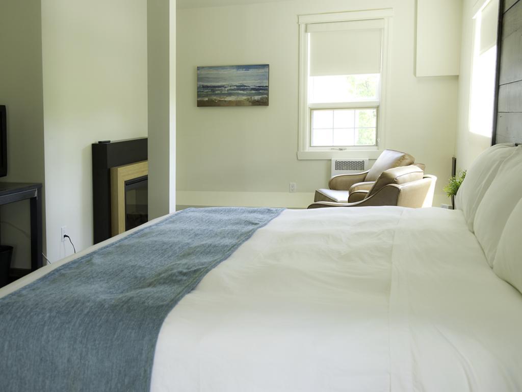 Pine Lodge Muskoka Huntsville Extérieur photo