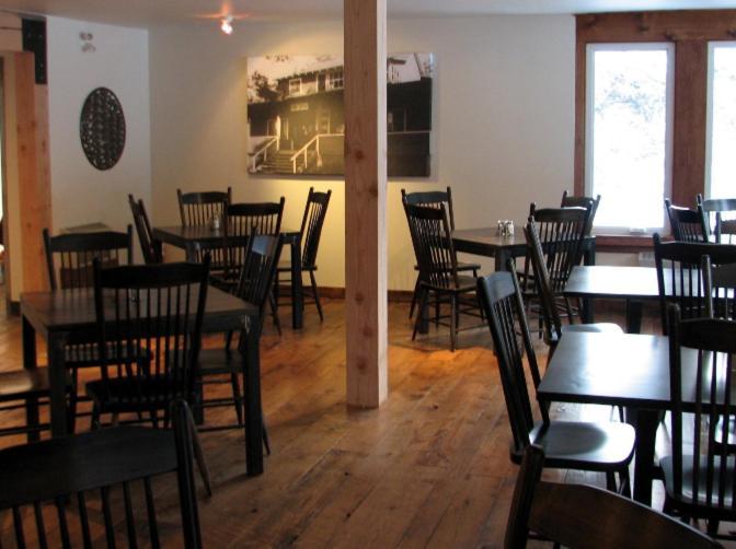 Pine Lodge Muskoka Huntsville Extérieur photo