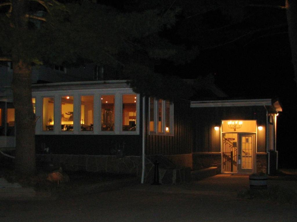 Pine Lodge Muskoka Huntsville Extérieur photo