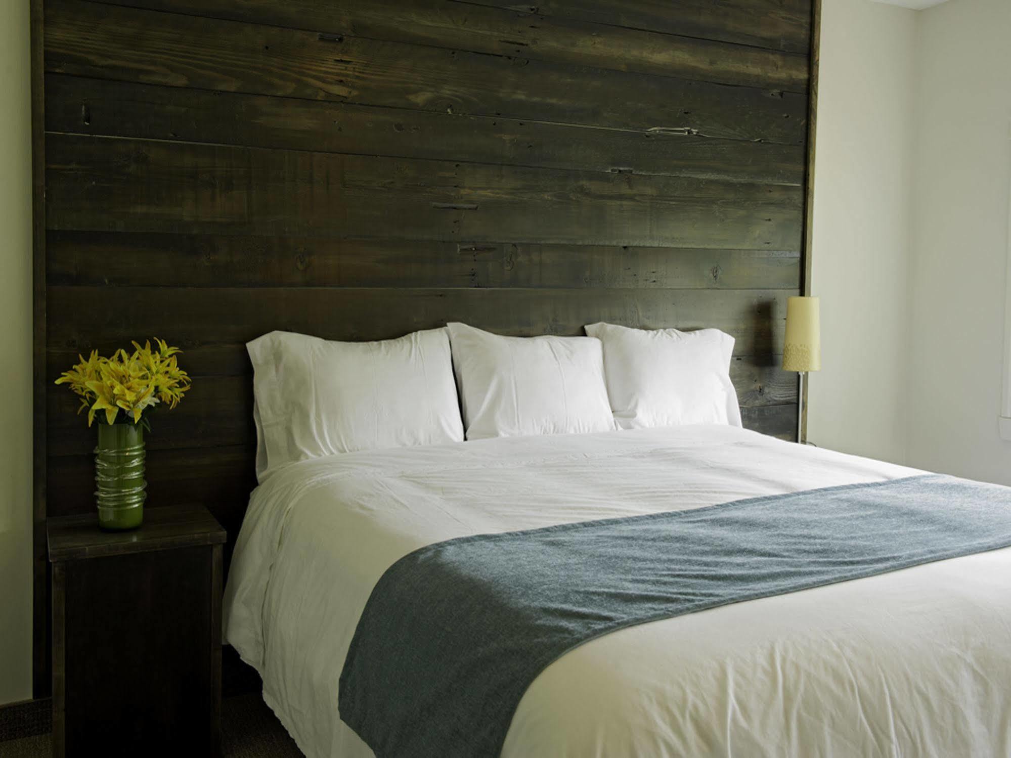 Pine Lodge Muskoka Huntsville Extérieur photo